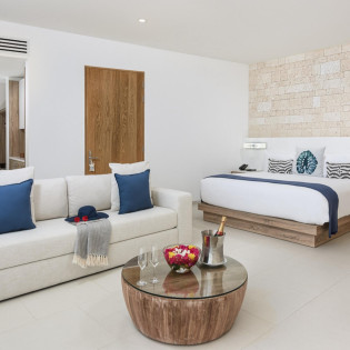 1_bedroom_pool_villa_at_wymara