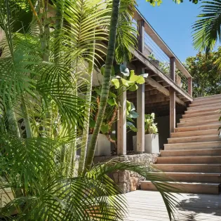 3.1 avalon mudroom entryway