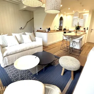 3.1 la paloma living room