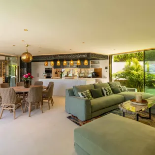 3.1 quartz living room