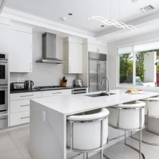 3.1 turqouise kitchen