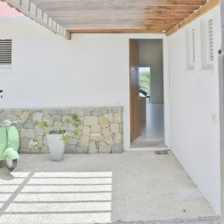 3.2 coeur de pirate mudroom entryway