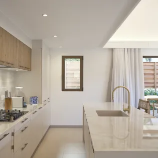 3.2 crystal blue kitchen