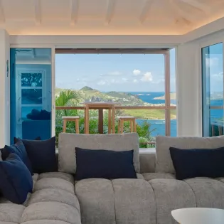 3.2 ellede living room