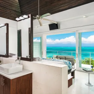 3.2 sandpebble bedroom 1