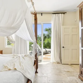 3.25 maison de reve bedrooms