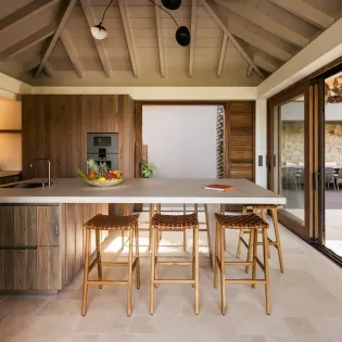 3.3 aqualis kitchen 1