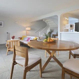 3.3 les sables d or dahouet living room