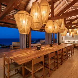 3.4 manoir voltaire exterior nightly 3