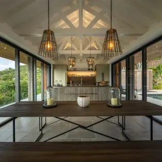 3.5 maud living room