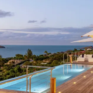 30 cap azur exterior 11zon