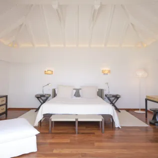 30 the view bedroom 4
