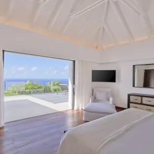 31 the view bedroom 4