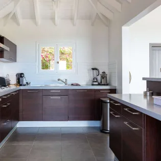 2 vacation rental photo St Barthelemy WV ZTS Villa Zetes St Barts Villa ztskit02 desktop