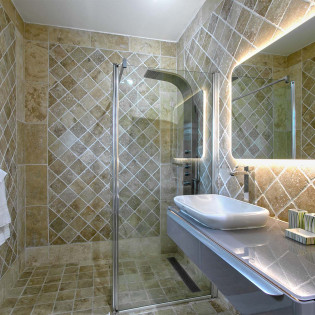 5 CaribbeanStone Bathroom4