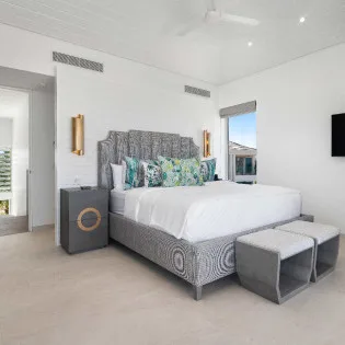 beach_enclave_grace_bay_ocean_view