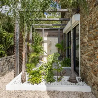 4.1 emeraude bedroom 1