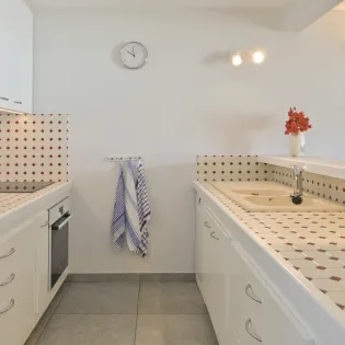 4.1 les sables d or val andre kitchen