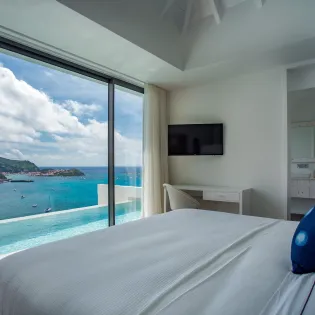 4.1 passage bedroom 1