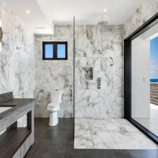 4.1 reve noir bathroom 1