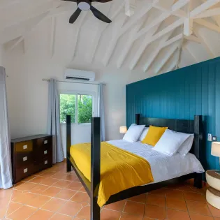 4.2 polo primary bedroom