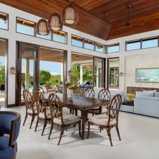 4.2 sundance dining room