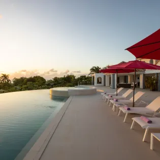 4.2 villa just in paradise sunset 2