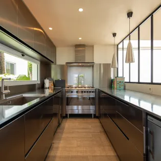 4.2 wine note kitchen