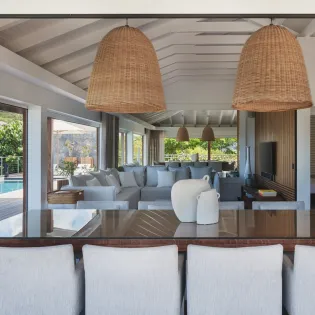 4.4 avalon living room