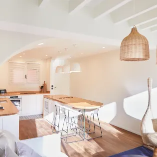 4.4 la paloma kitchen