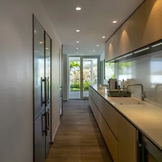 4.5 wine note kitchen