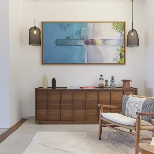 4.7 ahava living room