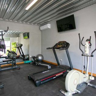 2 CaribbeanStone Gym