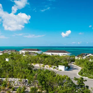 beach_enclave_north_shore_view