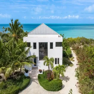 5 miami vice one exterior
