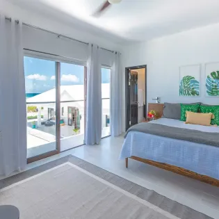 5.1 pelican bay master bedroom