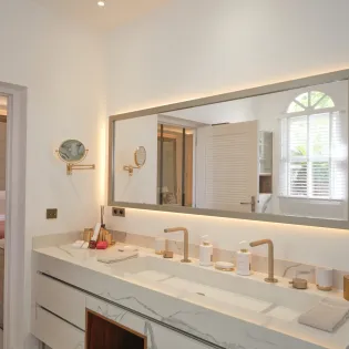 5.1 white sun bathroom 1