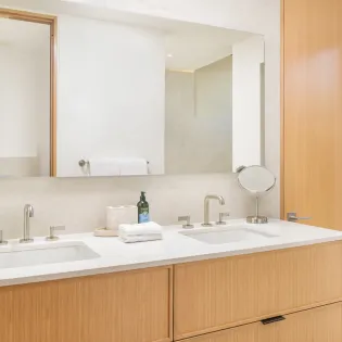 5.2 seafire bedroom 3