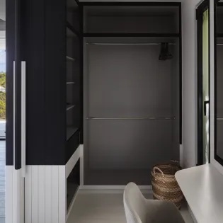 5.2 tortue bathroom 1