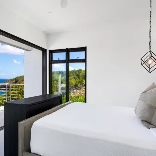 5.3 reve noir bedroom 2