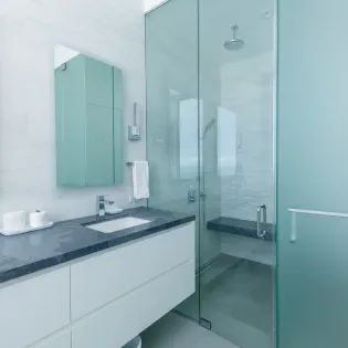 5.5 bliss villa 4 bathroom 1