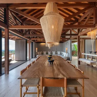 5.5 manoir voltaire living room dining room