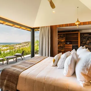 6.2 larimar new villa guest bedroom 1