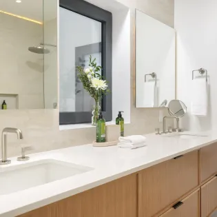 6.2 seafire bedroom 4