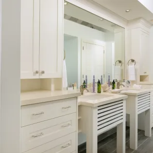 6.2 twin palms bedroom 4