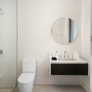 6.3 emerald breeze bedroom 1