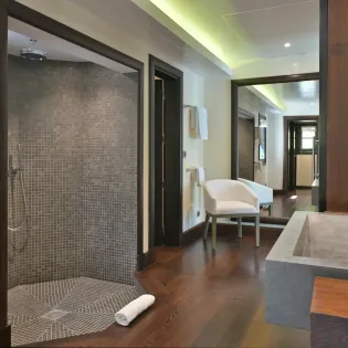 6.3 silver rainbow bedroom 3