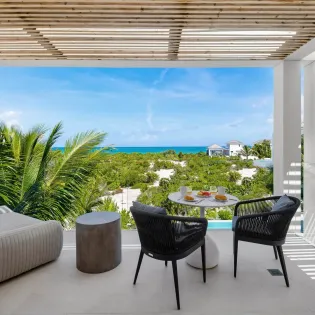 6.4 b.e grace bay ocean view 5bd primary upstairs