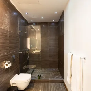 6.4 emeraude bedroom 3