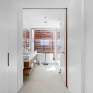 6.6 b.e grace bay ocean view 5bd primary upstairs